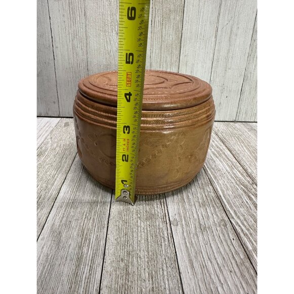 Vintage Leatherbound Decorative Symbols Storage Trinket Box 5" Diameter with Lid - Picture 9 of 12